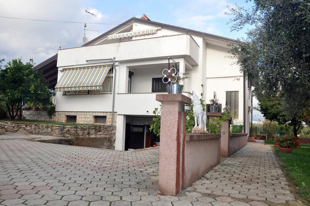 Franko Apartmani Zambratija Kültér fotó