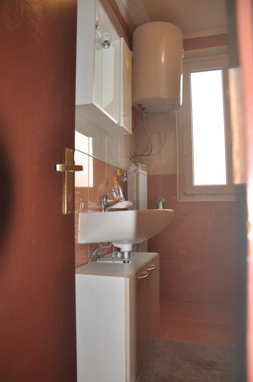 Franko Apartmani Zambratija Kültér fotó
