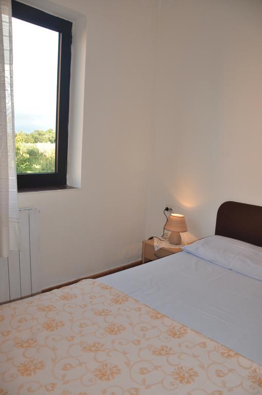 Franko Apartmani Zambratija Kültér fotó